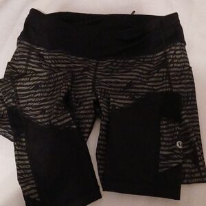 lululemon athletica Black and Gray Striped Crop Leggings